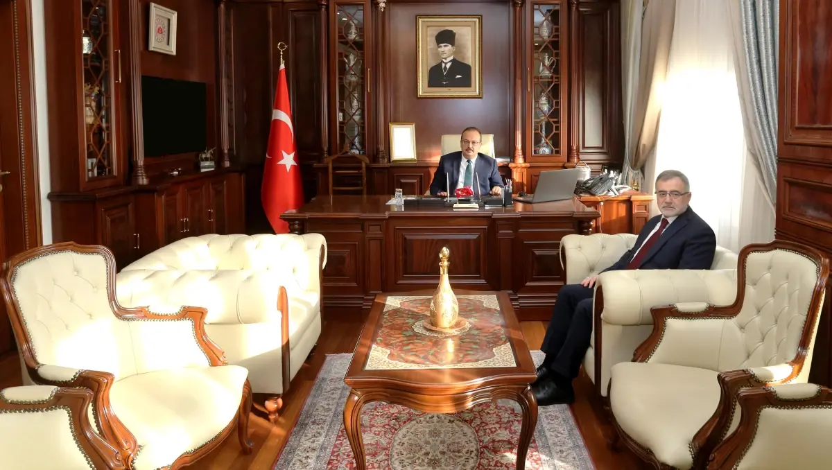 İl Müftüsü Turan'dan, Vali Canbolat'a Ziyaret
