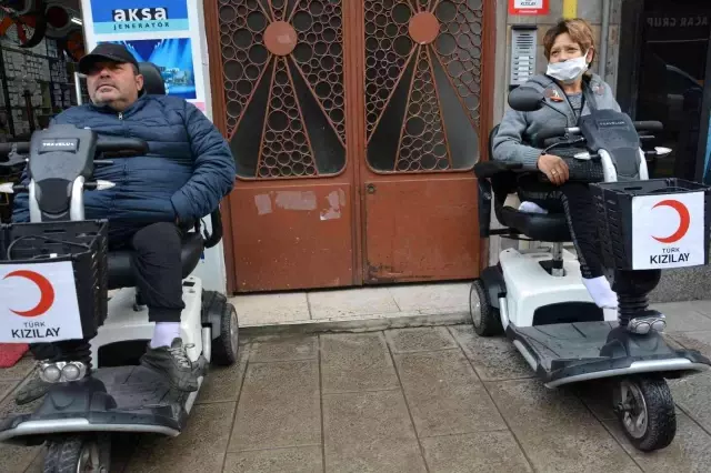 Kızılay'dan engelleri aşan hediye