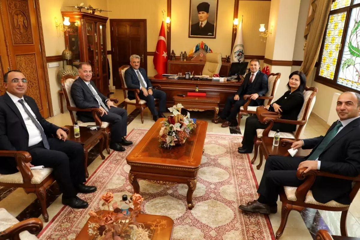 Ziraat Bankası Heyetinden Sayın Valimiz Mehmet Makas'a Ziyaret