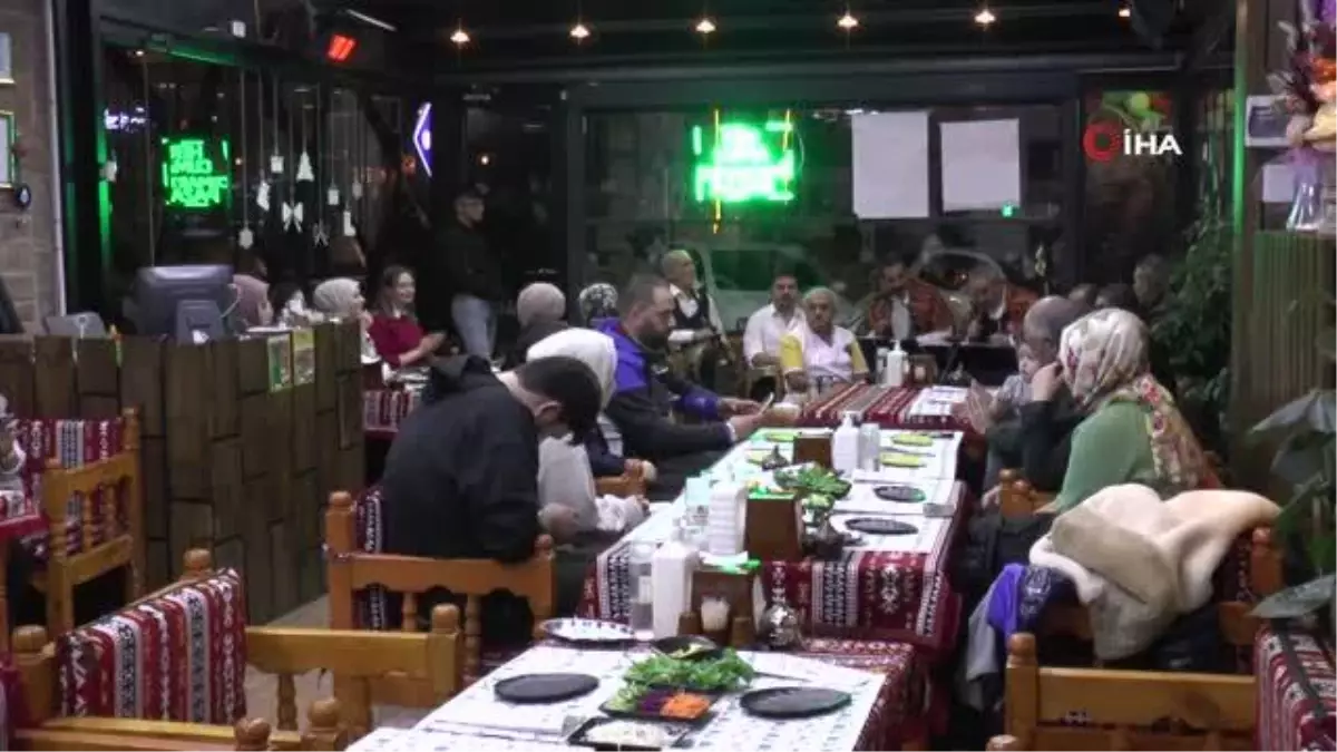 Erzurum'un Meşk Geceleri, Sıra Geceleri, Kürsü Başı ve Otağ Başı'na rakip oldu