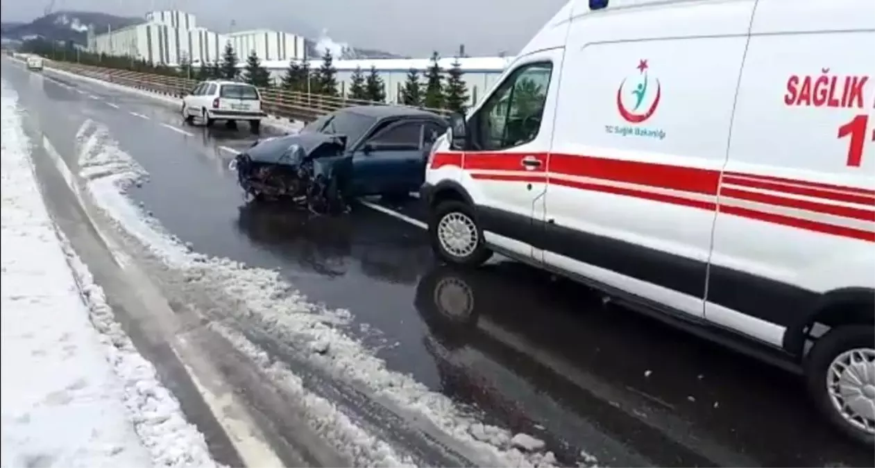 Son dakika haberi! Kar yağışı kazaları peş peşe getirdi