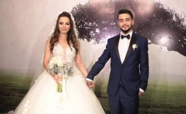 Rüzgar Erkoçlar'ın kardeşi de cinsiyet değiştirmiş! Rüzgar Erkoçlar'ın kardeşi de cinsiyet değiştirmiş!