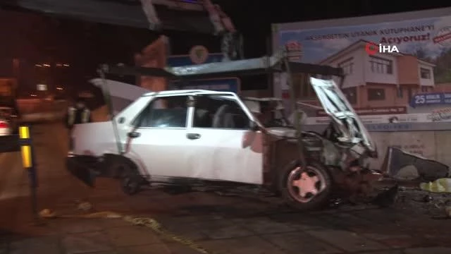 Ankara'da sürücünün direksiyon hakimiyetini kaybettiği otomobil duvara çarptı: 1 ölü