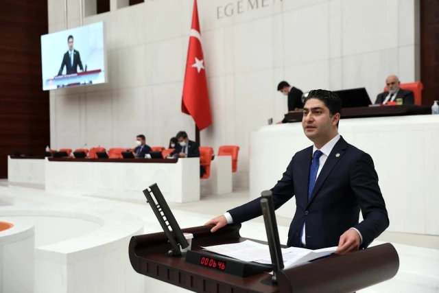 τελευταία νέα |  MHP Özdemir: Η επέκταση των συνόρων της υφαλοκρηπίδας της Ελλάδας στα 12 μίλια αποτελεί ανησυχία εθνικής ασφάλειας για την Τουρκία 