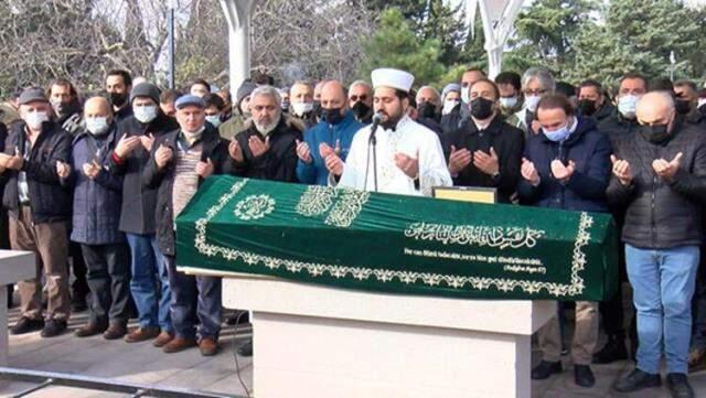 Usta oyuncu Sezai Aydın göz yaşları içinde son yolculuğuna uğurlandı