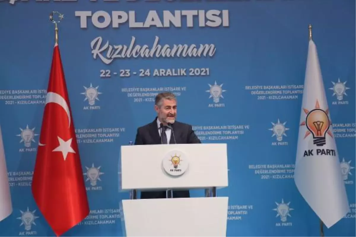 Bakan Nebati, AK Parti'li belediye başkanlarına ekonomi modelini anlattı
