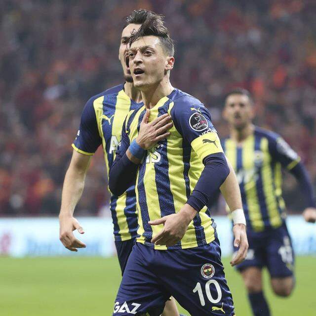 O Ses Türkiye 2022 Yılbaşı konukları kimlerdir? 31 Aralık 2021 Cuma O Ses Türkiye yılbaşı özel ünlü konukları hangi isimler olacak?
