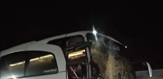 Son dakika haber! Samsun'da yolcu otobüsü, TIR'a çarptı: 1'i polis 15 yaralı