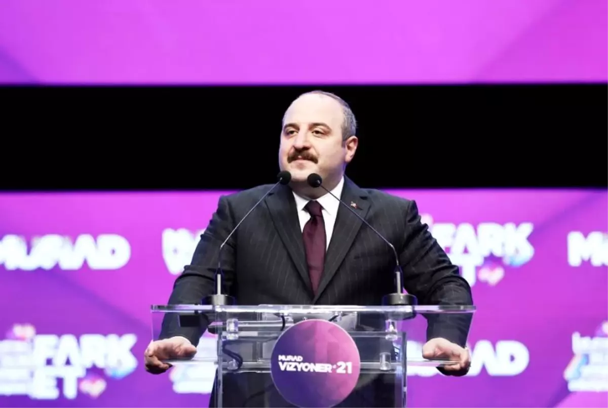 Sanayi ve Teknoloji Bakanı Mustafa Varank, 'MÜSİAD Vizyoner 21 Zirvesi'nin açılışında konuşma yaptı