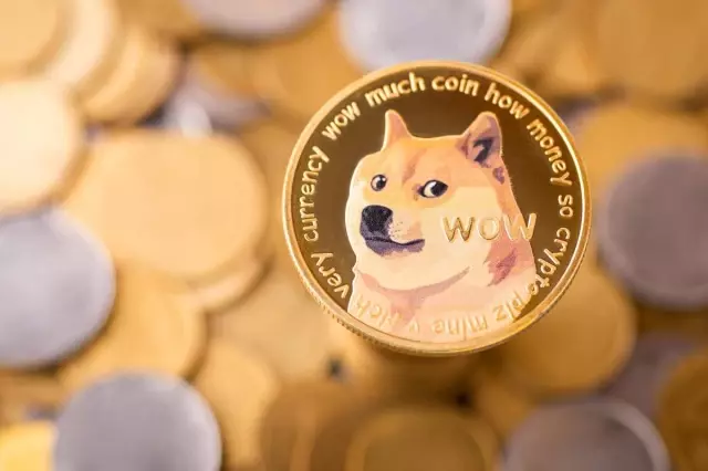 Shiba Inu coin düşüş trendini tersine çevirirken HUH Token roketleri ilk çıkışta %400'ün üzerinde seyrediyor Shiba Inu coin düşüş trendini tersine çevirirken HUH Token roketleri ilk çıkışta %400'ün üzerinde seyrediyor