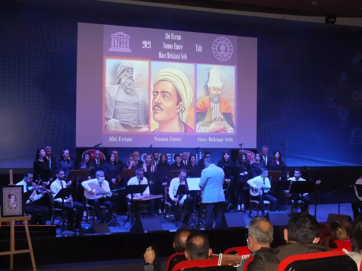 Sivas'ta '2021 Yunus Emre ve Türkçe Yılı' konseri düzenlendi