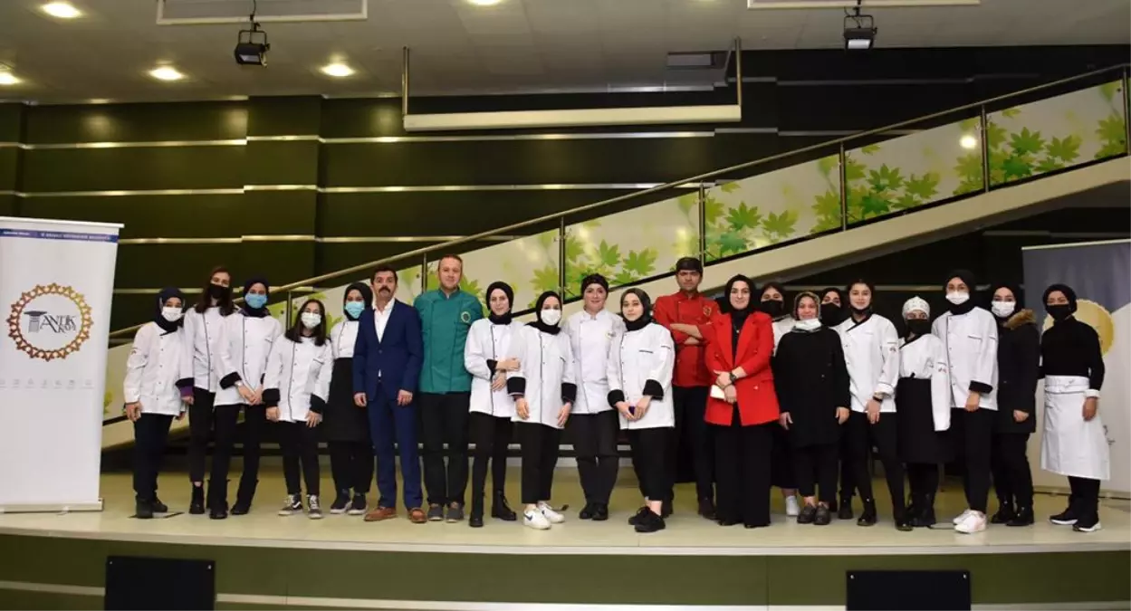 Usta şeflerden tecrübe paylaşımı