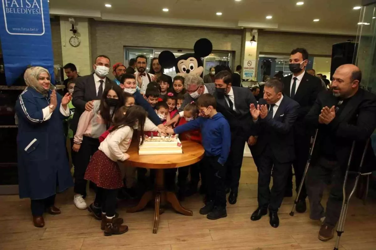 Fatsa'da özel çocuklar için yılbaşı eğlencesi