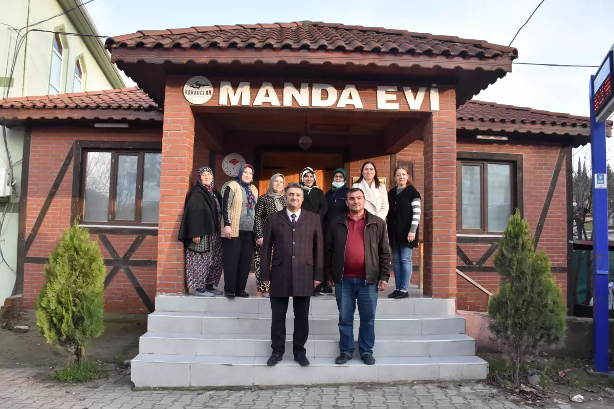 'Manda Evi' köylü kadınların ekmek teknesi oldu