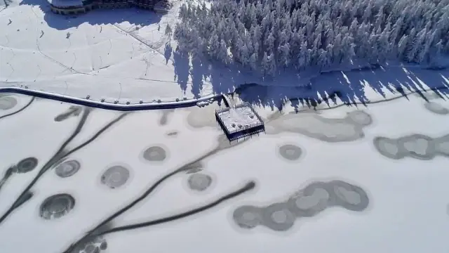 Drone - Topuk Yaylası'ndaki gölet buz tuttu