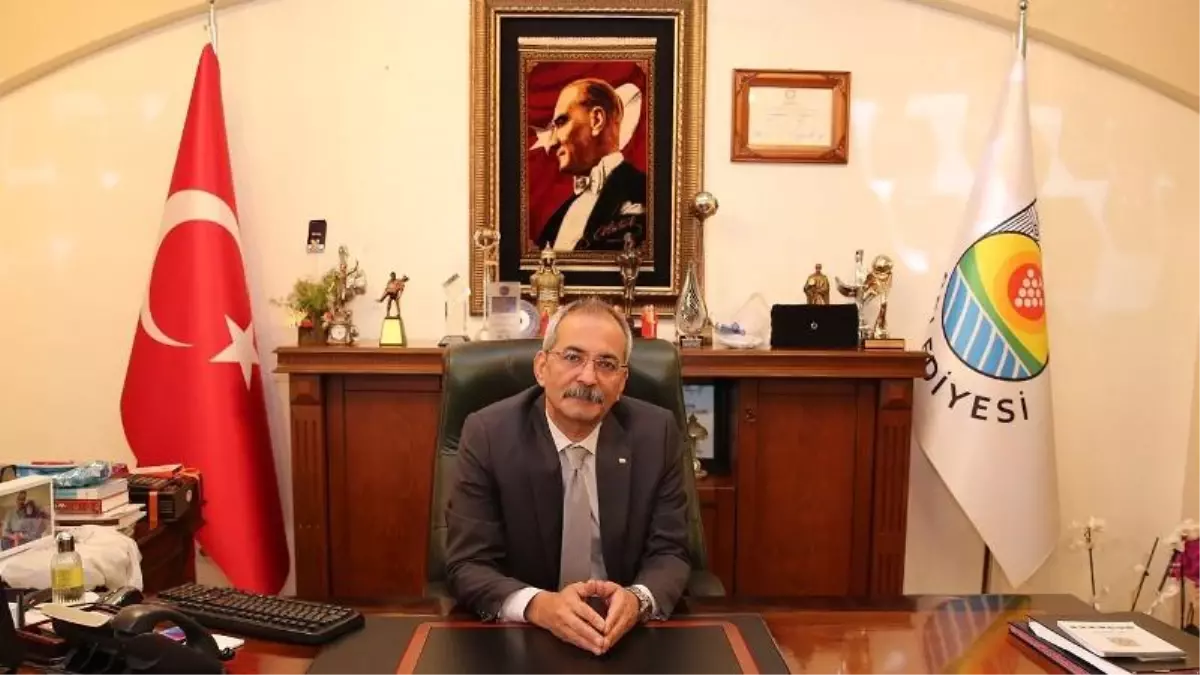 Haluk Bozdoğan kimdir? Tarsus Belediye Başkanı Haluk Bozdoğan kaç yaşında, nereli, hangi partiden?