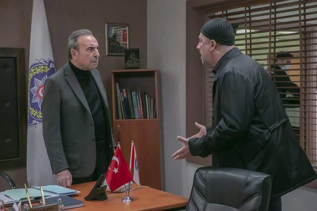 Zafer Ergin, Arka Sokaklar'dan ayrılıyor mu? Dizinin hesabından yapılan paylaşım izleyicileri ayaklandırdı