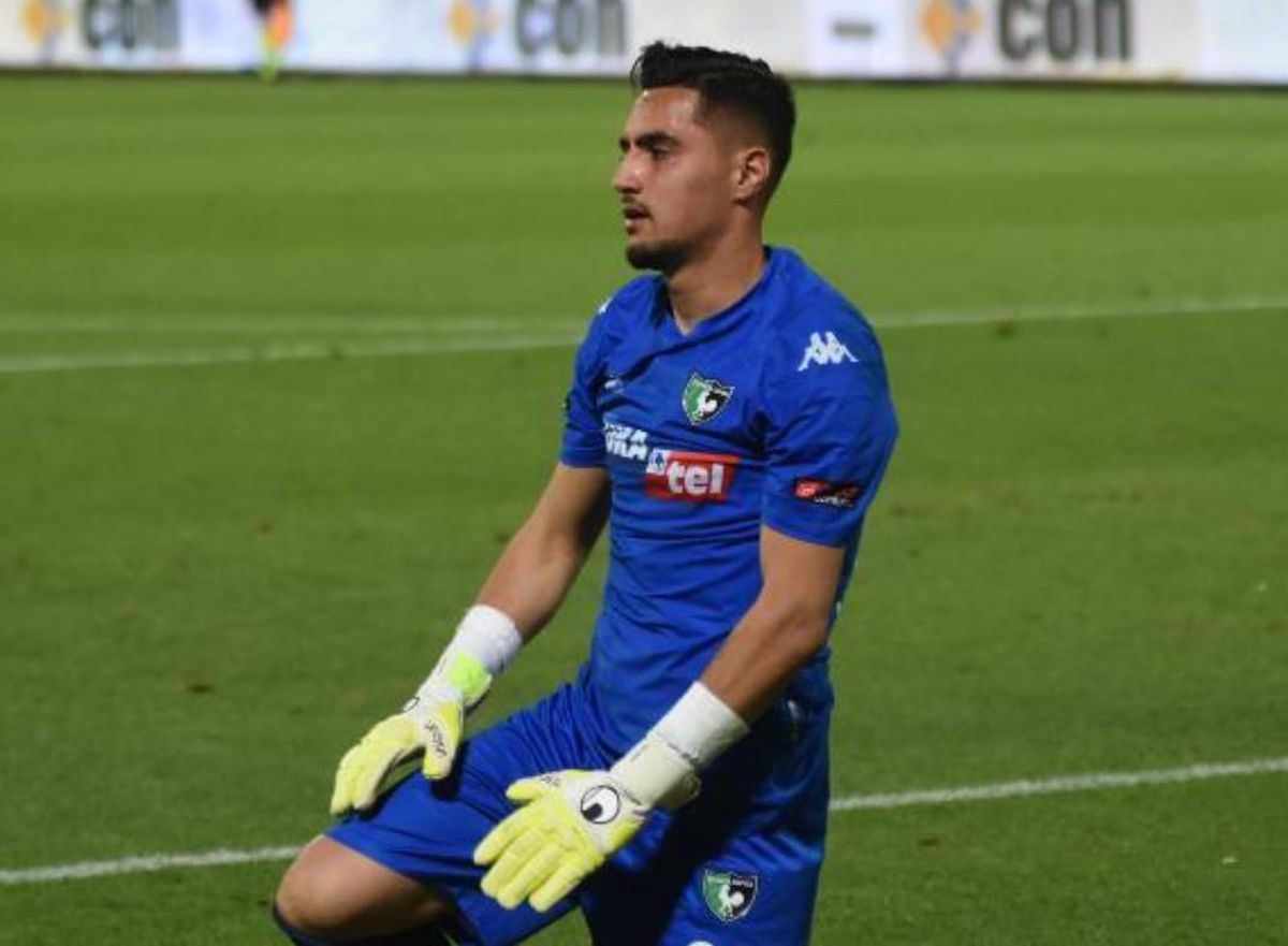 Abdülkadir Sünger kimdir? Denizlispor kalecisi Abdülkadir Sünger kimdir, kaç yaşında, nereli, boyu kaç, forma numarası kaç, hangi takımda?