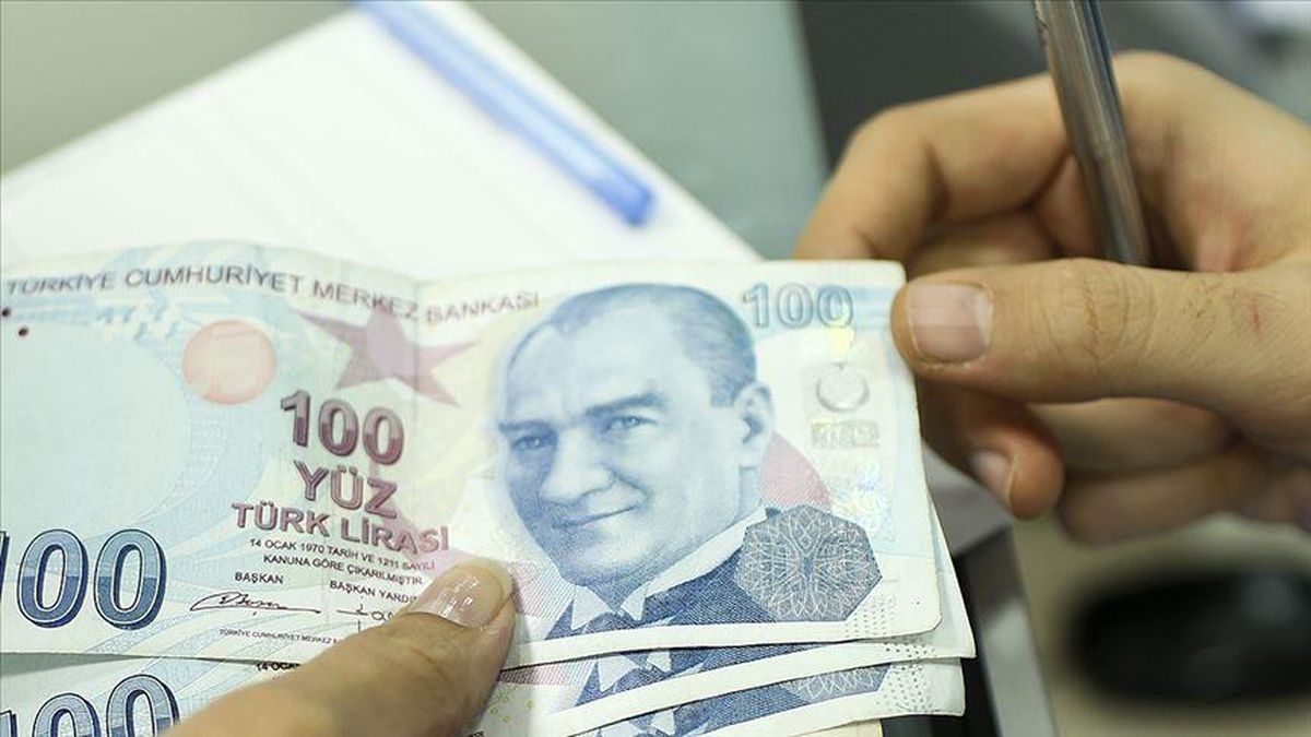KYK kredisi ne zaman yatacak? 2021 2022 KYK ayın kaçında yatar?