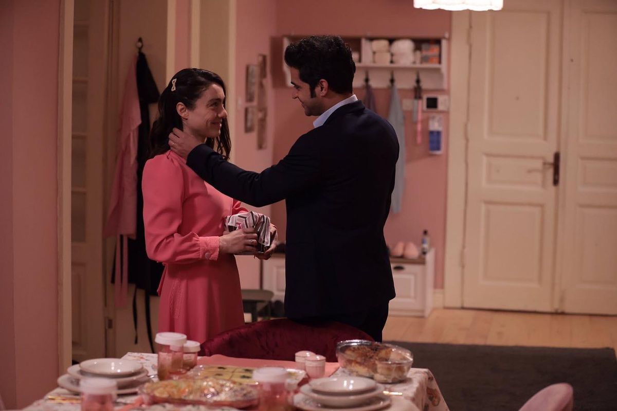 Masumlar Apartmanı izle! TRT 1 Masumlar Apartmanı yeni bölüm izle! Masumlar Apartmanı yeni bölümde neler olacak?