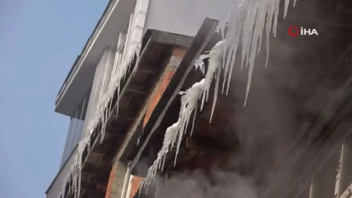 Ardahan buz kesti, hava sıcaklığı eksi 23'e düştü