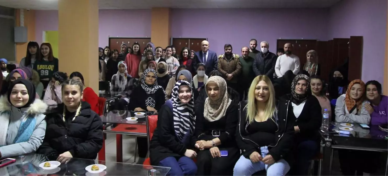 BAŞKANIMIZ PEKMEZCİ ÖĞRENCİLERLE TOPLANTILARINA DEVAM EDİYOR