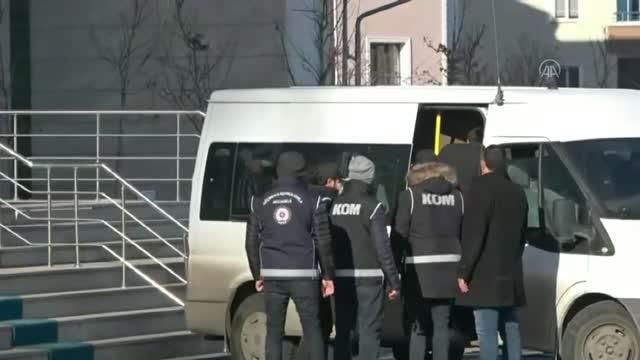 Göçmen kaçakçılığı yaptıkları iddiasıyla 21 kişi yakalandı