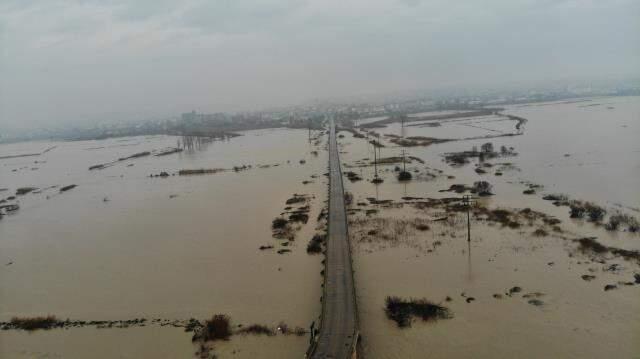 Marmara'nın tahıl ambarı can çekişiyor! Ergene nehri taştı, araziler tamamen suyla doldu Marmara'nın tahıl ambarı can çekişiyor! Ergene nehri taştı, araziler tamamen suyla doldu
