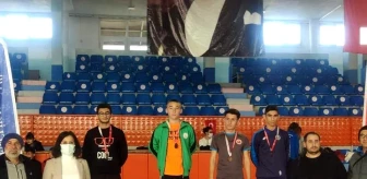Simavlı bilek güreşçisi sporcular Türkiye şampiyonasında