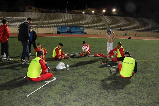 Denizli Ampute Futbol Takımı, Kayseri'ye 3 puan için gidiyor