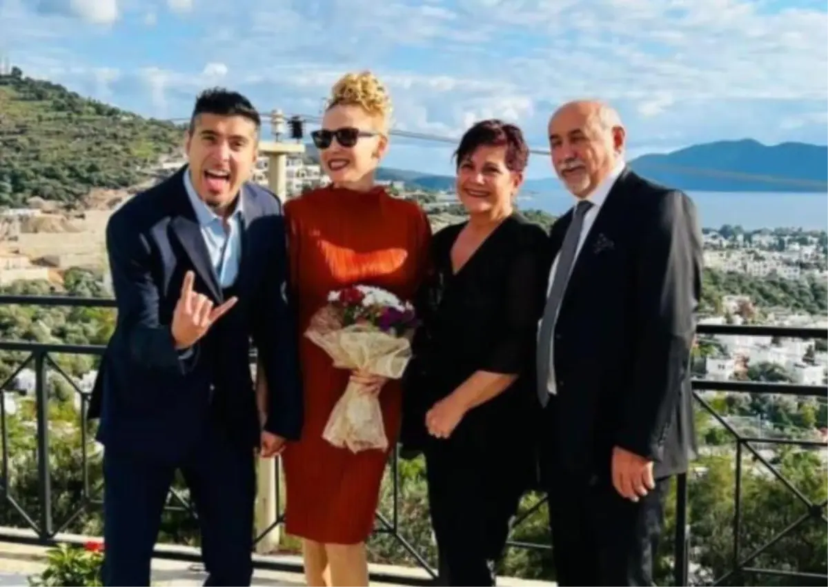 Ferman Akgül evli mi, çocuğu var mı, kaç çocuğu var? Ferman Akgül eşi kimdir? Ferman Akgül evlendi mi? Ferman Akgül'ün eşi Türk mü, nereli?