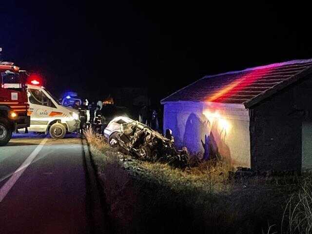 Aksaray'da yeni yılın ilk dakikalarında feci kaza: 7 ölü