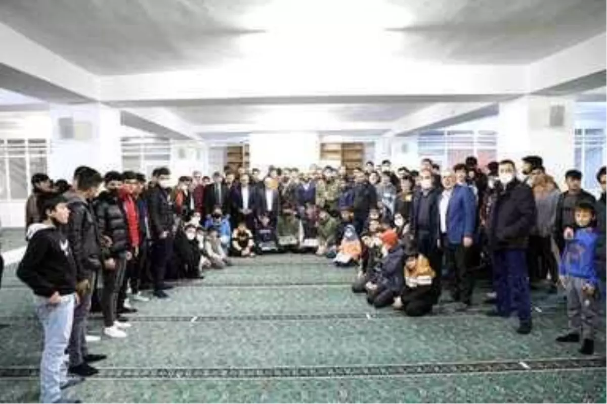 Başkan Cabbar, yılın son gününde gençlerle bir araya geldi
