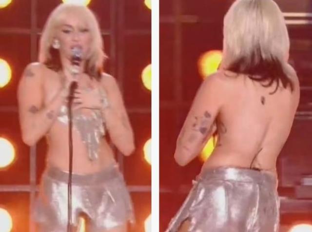 Elbisesi düşen genç şarkıcı Miley Cyrus, sahnede çıplak kaldı