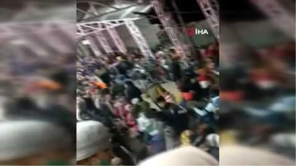 Keşmir'deki Mata Vaishno Devi Tapınağında İzdiham: 12 Ölü