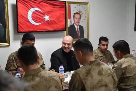 Soylu'dan Cudi Dağı'nda 'Türk bayrağı' paylaşımı