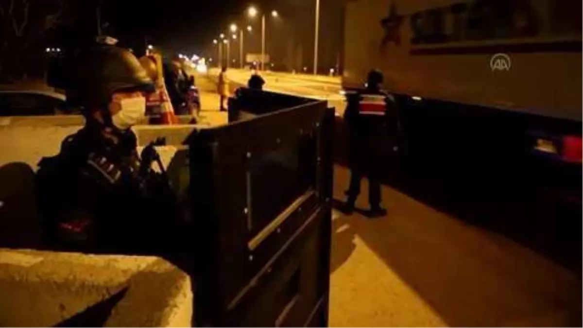 Son dakika gündem: Vali Aydoğdu'dan görevdeki polise doğum günü sürprizi
