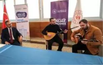 Bakan Kasapoğlu, Düzceli gençlerle buluştu