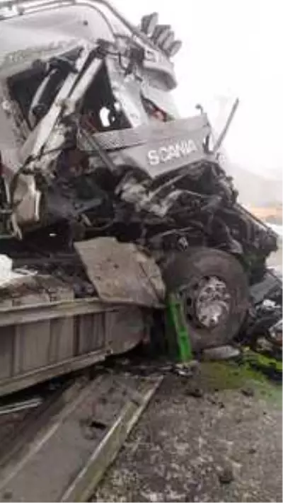 Son dakika haber! Yoğun sis beraberinde kaza getirdi