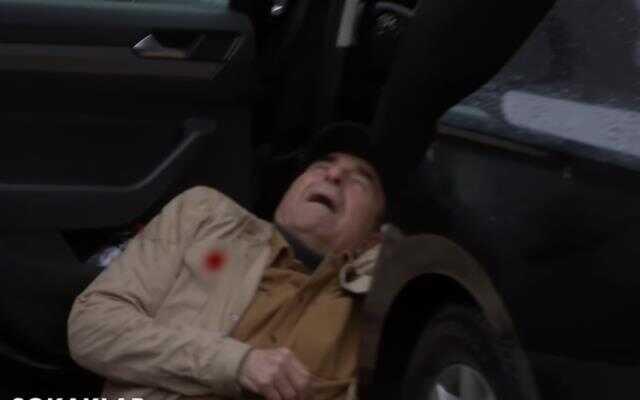 Rıza baba ölüyor mu? Arka Sokaklar Rıza Baba diziden çıkıyor mu? Arka Sokaklar yeni bölüm ne zaman? Rıza baba ölüyor mu? Arka Sokaklar Rıza Baba diziden çıkıyor mu? Arka Sokaklar yeni bölüm ne zaman?