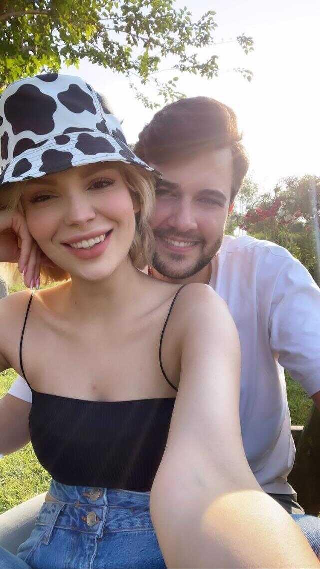 Arka Sokaklar'ın oyuncusu Furkan Göksel'in sevgilisinin pozları gündem oldu