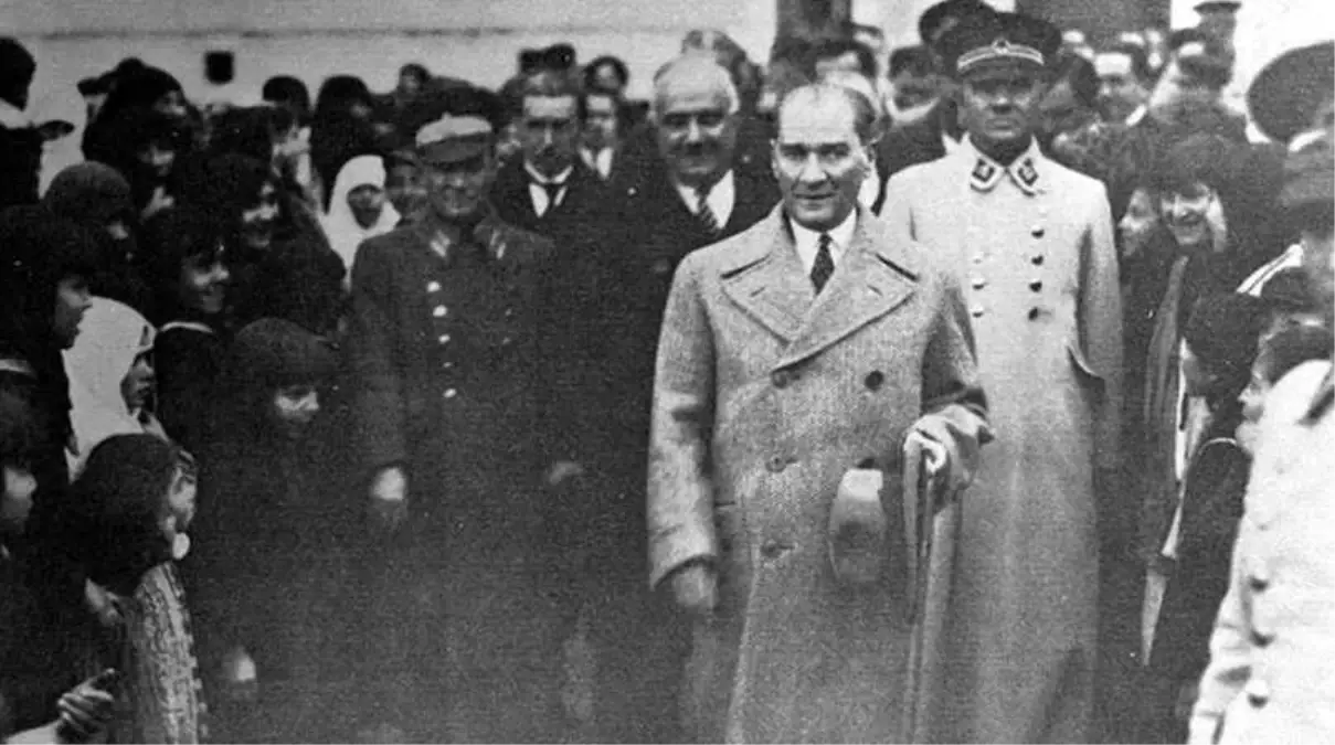 Atatürk'ün doğum tarihi kaçtır? Ay-Gün-Yıl olarak doğum tarihi nedir? Mustafa Kemal Atatürk hangi ay ve hangi gün doğdu?