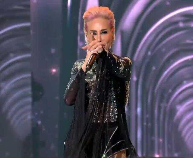 Eurovision'da İsrail'i temsil etmek için yarışmaya katılan Linet, bir üst tura çıktı