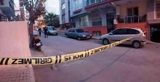Park yeri sebebiyle çıkan tartışmada emekli astsubay komşusunu öldürdü