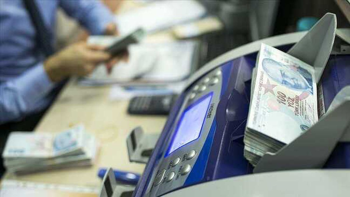 Bankalar kaçta açılıyor? Banka açılış kapanış saatleri! 5 Ocak 2022 Çarşamba Banka çalışma saatleri!