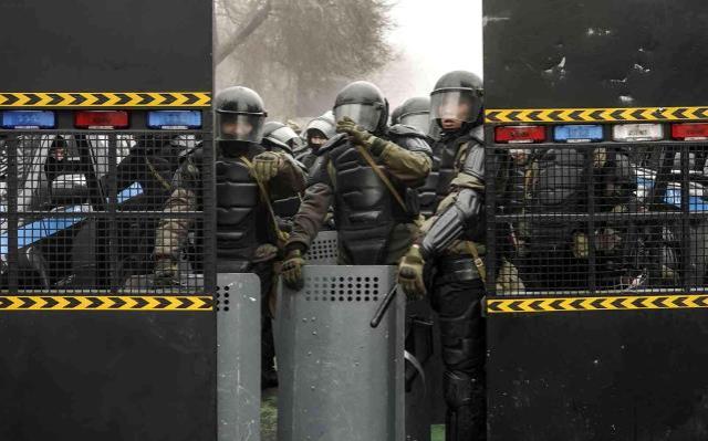 Kazakistan'daki protestolarda güvenlik güçlerinden 8'i hayatını kaybetti