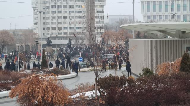 kazakistan daki protestolarda guvenlik 14647402 841 m