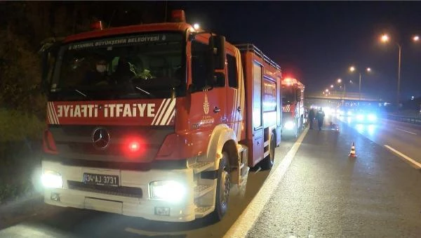 Son dakika haberi... Sultanbeyli TEM'de cenaze taşınan otobüste yangın çıktı