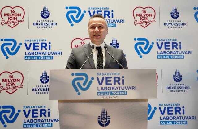 Ekrem İmamoğlu'ndan 'gündem' uyarısı: 'Vaktimizi boşa harcamayız'