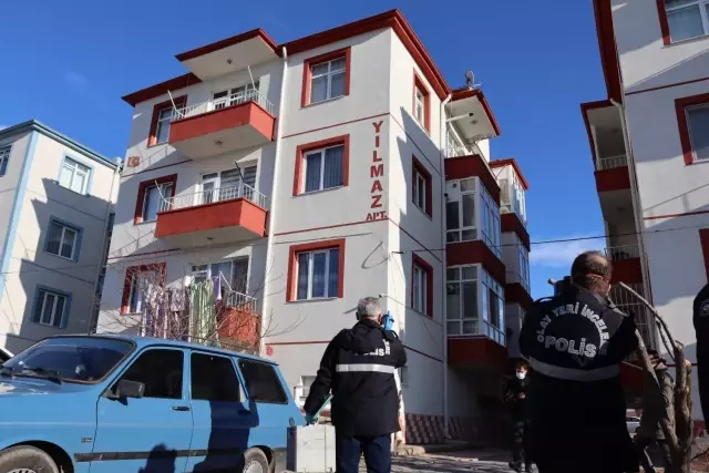 Son dakika haber: Eşinin ve 1,5 yaşındaki üvey kızının boğazını keserek öldüren şahıs tutuklandı